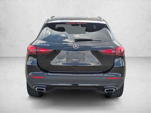 Used 2026 Mercedes-Benz GLA 250 image 8