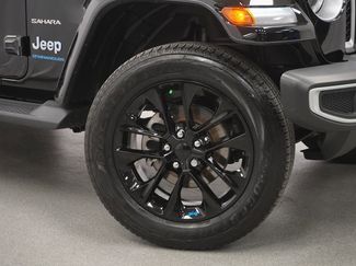 Used 2023 Jeep Wrangler Unlimited Sahara w/ Cold Weather Group video 4