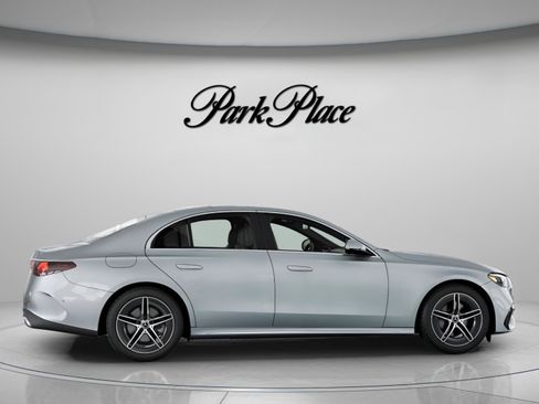 Used 2026 Mercedes-Benz E 350 Sedan image 27