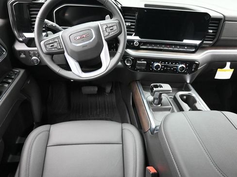 New 2026 GMC Sierra 1500 SLT w/ SLT Premium Plus Package AWD/4WD image 11