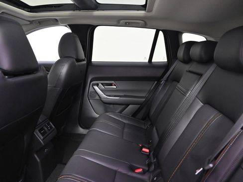 Used 2025 MAZDA CX-50 AWD 2.5 Hybrid w/ Premium Pkg image 21