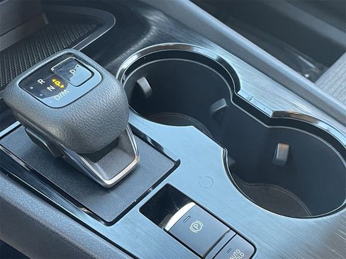 Used 2022 Nissan Rogue SV image 28