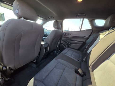 Used 2024 Chevrolet Trax RS image 27