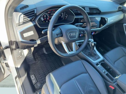 Certified 2025 Audi Q3 2.0T Premium w/ Convenience Package image 4