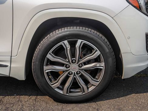 Used 2020 GMC Terrain Denali w/ Denali Premium Package image 6