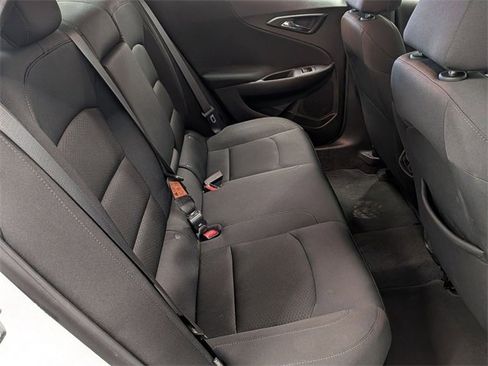 Used 2024 Chevrolet Malibu LT image 28