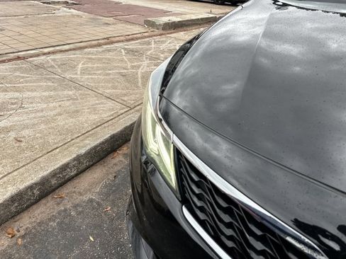 Used 2020 Kia Optima Premium image 13