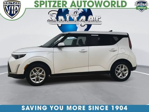 Certified 2023 Kia Soul LX w/ LX Technology Package FWD image 7
