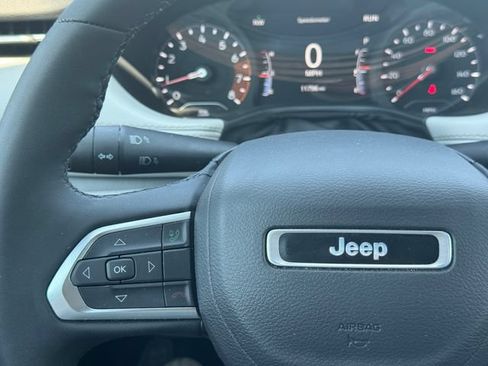 Certified 2024 Jeep Compass Limited AWD/4WD image 22