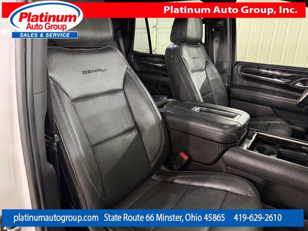 Used 2021 GMC Yukon Denali w/ Denali Premium Package AWD/4WD image 44