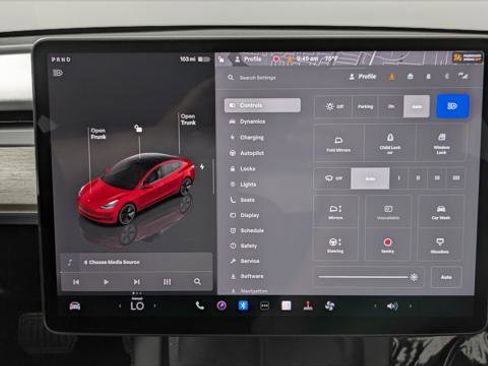 Used 2022 Tesla Model 3 Long Range AWD/4WD image 27