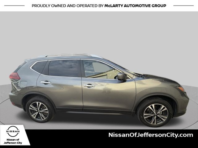 Used 2019 Nissan Rogue SV w/ Premium Package AWD/4WD image 2