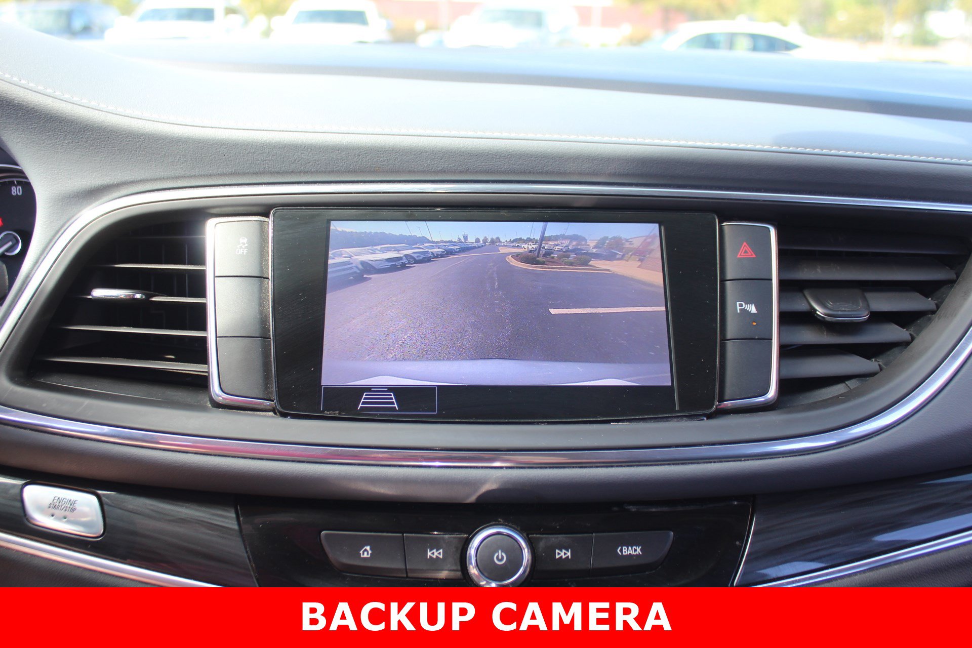 Used 2020 Buick Enclave Essence FWD image 21