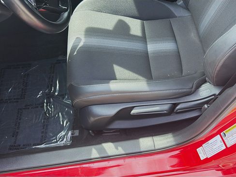 Certified 2025 Honda Civic Sport image 17