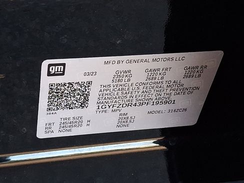 Used 2023 Cadillac XT4 Premium Luxury w/ Cold Weather Package AWD/4WD image 29