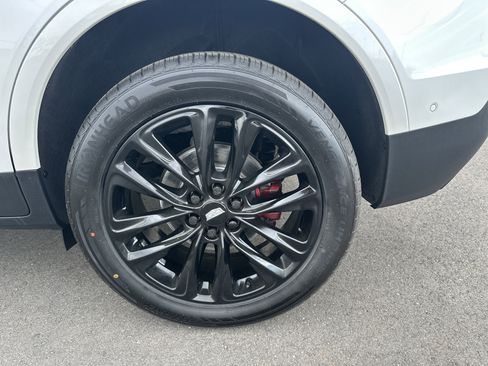 Certified 2023 Cadillac XT5 Sportv w/ Technology Package AWD/4WD image 8