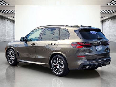 Used 2024 BMW X5 xDrive50e w/ M Sport Package AWD/4WD image 9
