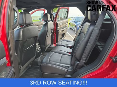 Used 2017 Ford Explorer Limited w/ Equipment Group 303A AWD/4WD image 11