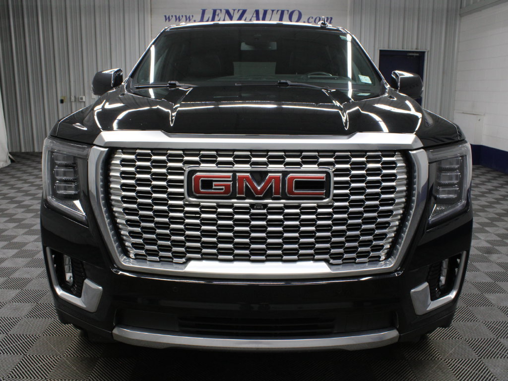 Used 2023 GMC Yukon XL Denali AWD/4WD image 55