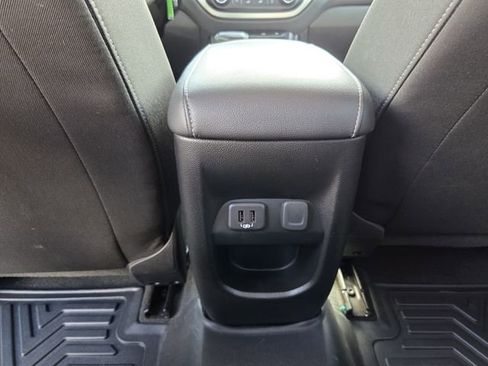 Certified 2021 Chevrolet Colorado LT w/ LT Convenience Package image 16