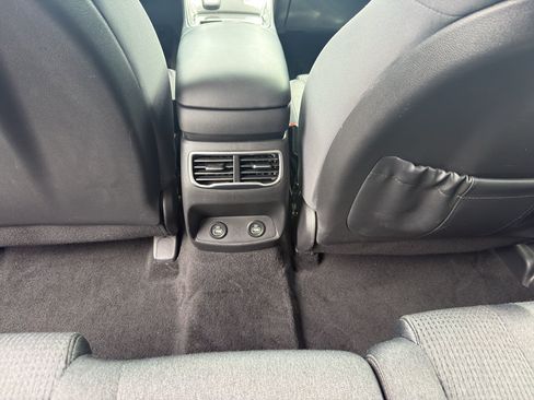 Used 2023 Hyundai Santa Fe SE FWD image 13