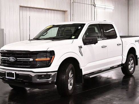 Used 2024 Ford F150 XLT w/ FX4 Off-Road Package AWD/4WD image 3