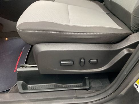Used 2019 Ford Escape SE AWD/4WD image 13