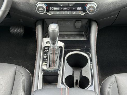 Certified 2025 Nissan Altima 2.5 SR w/ SR Premium Package FWD image 4
