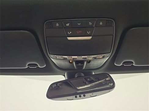 Used 2018 Mercedes-Benz C 300 4MATIC Sedan image 24