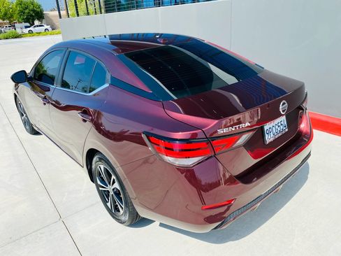 Used 2022 Nissan Sentra SV FWD image 33