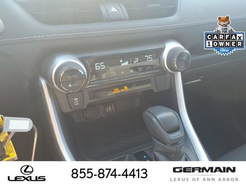 Used 2025 Toyota RAV4 LE AWD/4WD image 21