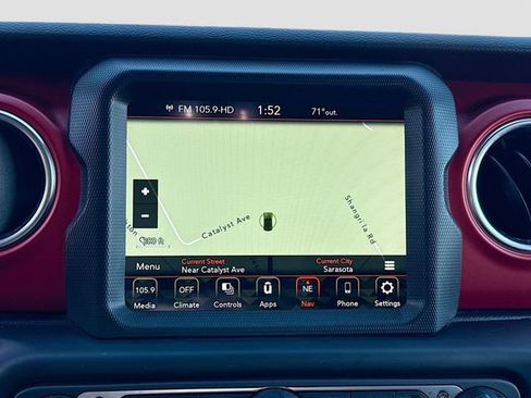 Used 2022 Jeep Wrangler Unlimited Rubicon w/ LED Lighting Group image 31