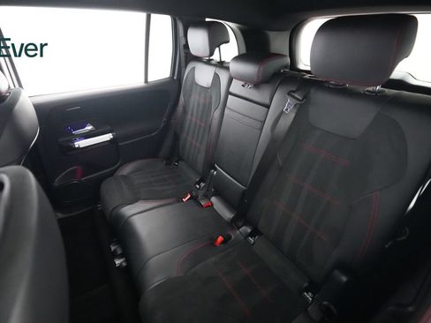 Used 2023 Mercedes-Benz EQB 250+ image 24