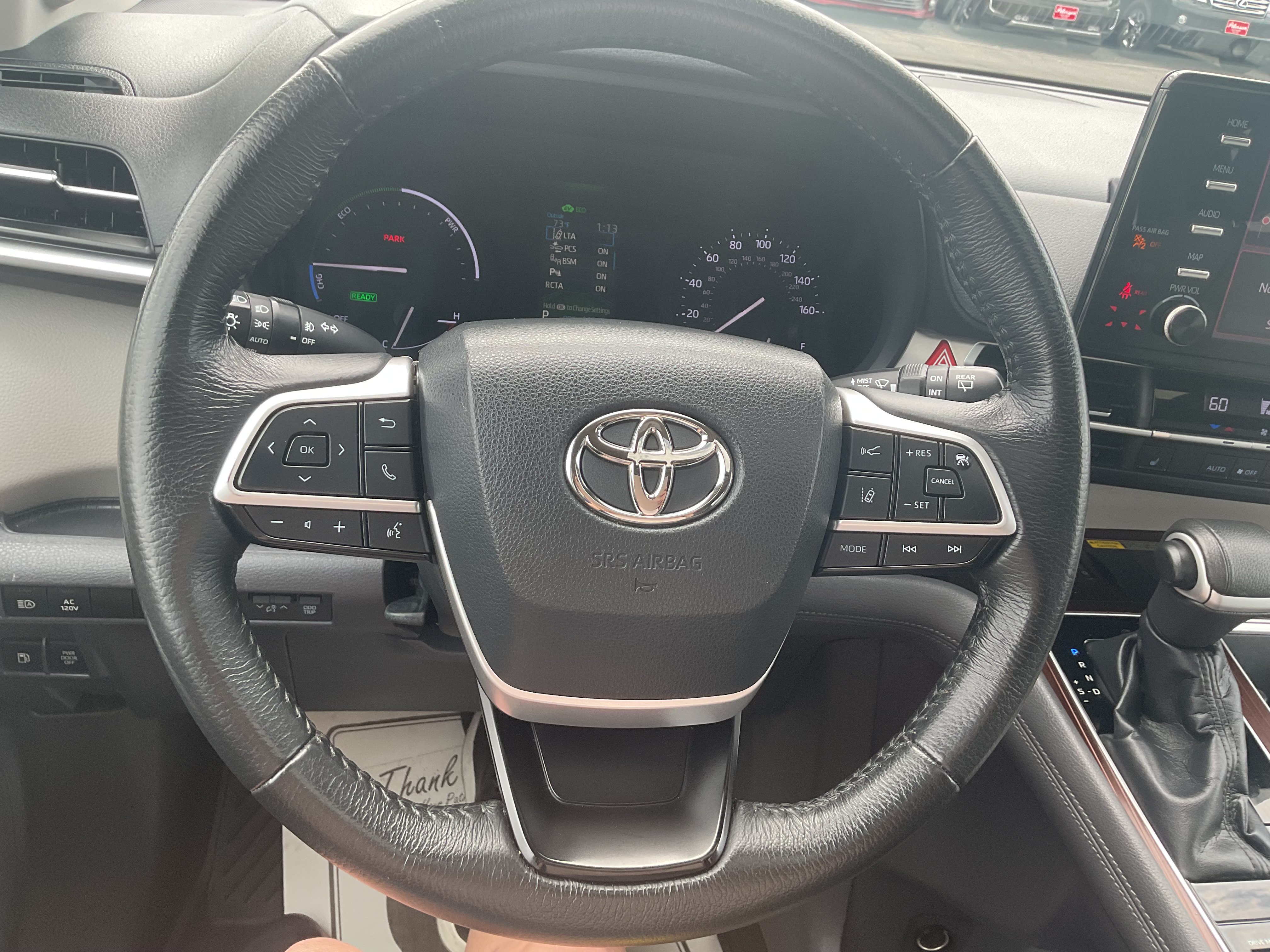 Used 2022 Toyota Sienna XLE w/ XLE Plus Package FWD image 22