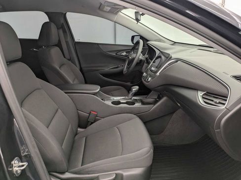 Used 2022 Chevrolet Malibu LT FWD image 22