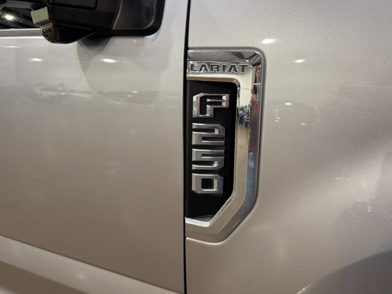 Used 2022 Ford F250 Lariat w/ Lariat Value Package AWD/4WD image 35