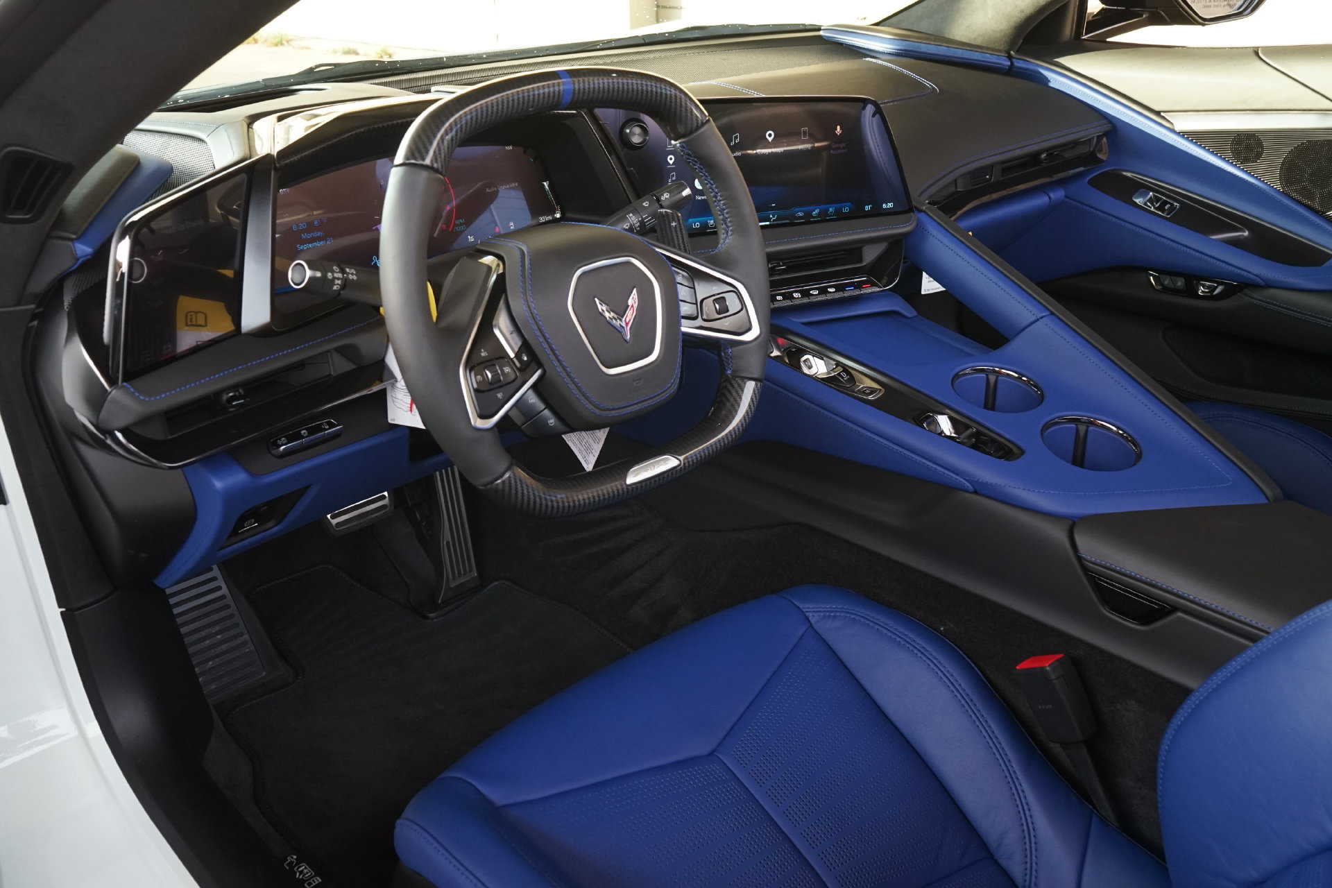 Used 2027 Chevrolet Corvette ZR1X AWD/4WD image 2