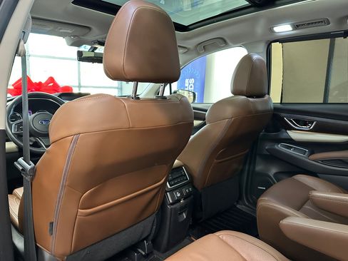 Used 2019 Subaru Ascent Touring w/ Popular Package #2A image 27
