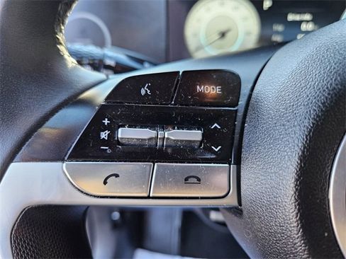 Used 2023 Hyundai Elantra SEL w/ Convenience Package image 26