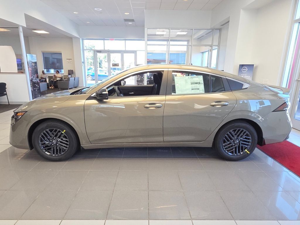 New 2027 Nissan Sentra SV w/ SV Convenience Package FWD image 2