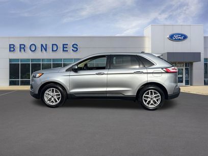 Used 2024 Ford Edge SEL w/ Convenience Package