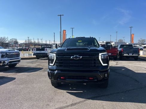 New 2026 Chevrolet Silverado 2500 LT w/ Trail Boss Package AWD/4WD image 9