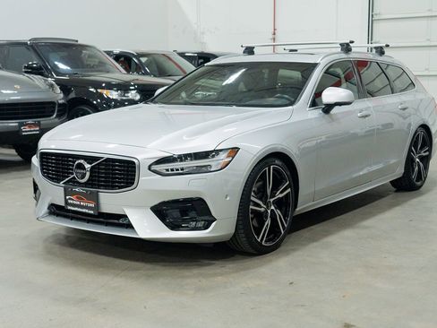 Used 2019 Volvo V90 T5 R-Design w/ Protection Package Premier image 3