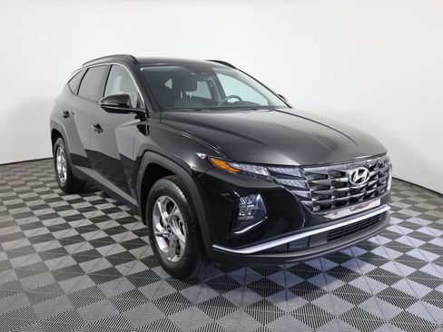 Used 2023 Hyundai Tucson SEL image 3