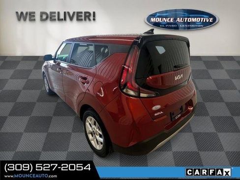 Used 2023 Kia Soul LX w/ LX Technology Package FWD image 14