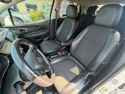 Used 2020 Buick Encore Preferred w/ Safety Package AWD/4WD image 68