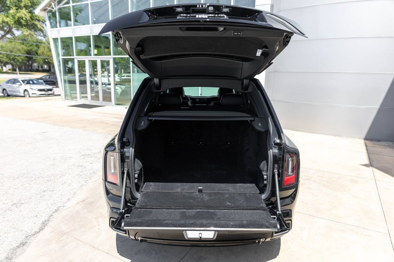 New 2027 Rolls-Royce Cullinan Black Badge AWD/4WD image 50