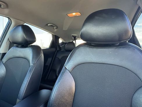 Used 2015 Hyundai Tucson SE image 11