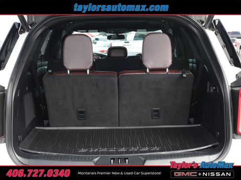 Used 2023 Ford Explorer Platinum w/ Technology Package AWD/4WD image 42