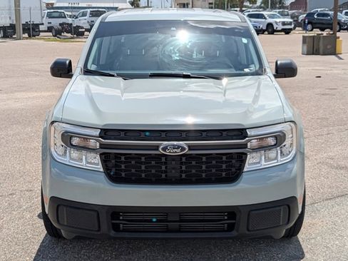 Used 2023 Ford Maverick XLT FWD image 2